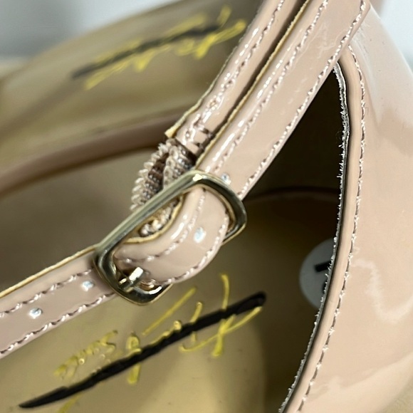 Thalia Sodi Nude Strappy High Heel Pumps Darria Shoes Size 10 Shiny Patent Look - Picture 12 of 14